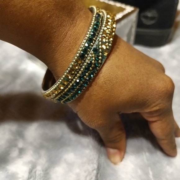 2  Handmade Bangles from India - Picture 6 of 10